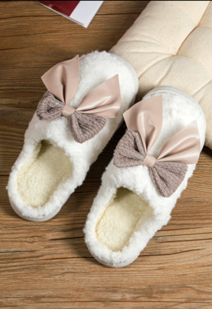 Plush Cute Bow Slippers for Women Furry Comfy Non Slip Indoor Bedroom Shoes for Fall Winter Warm Soft Sole
